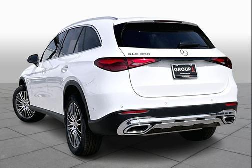 White 2026 Mercedes-Benz GLC 300 Base