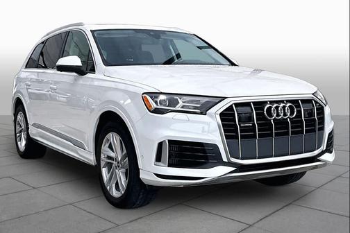 Carrara White 2023 Audi Q7 55 Premium Plus