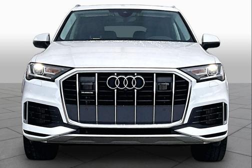 Carrara White 2023 Audi Q7 55 Premium Plus