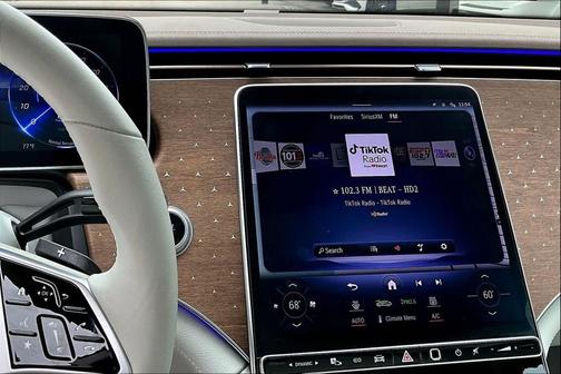 Selenite Grey Metallic 2023 Mercedes-Benz EQE 350+ Base