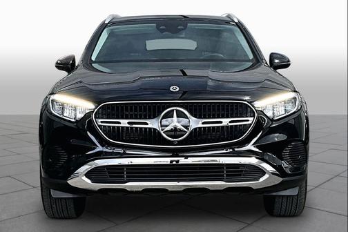 Black 2025 Mercedes-Benz GLC 350e Base