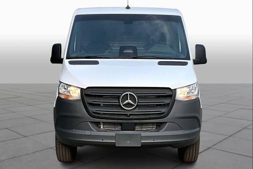 Arctic White 2026 Mercedes-Benz Sprinter 2500 Standard Roof