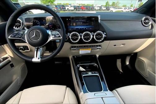 2025 Mercedes-Benz GLA 250 Base