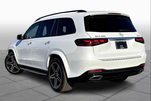 2026 Mercedes-Benz GLS 450 4MATIC