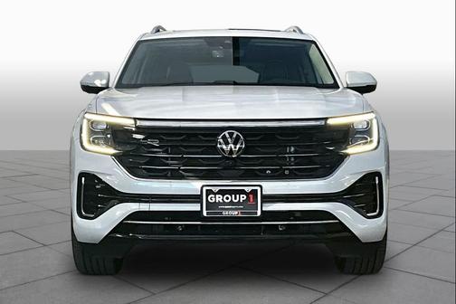 Opal White Pearl 2024 Volkswagen Atlas 2.0T SEL Premium R-Line 4MOTION