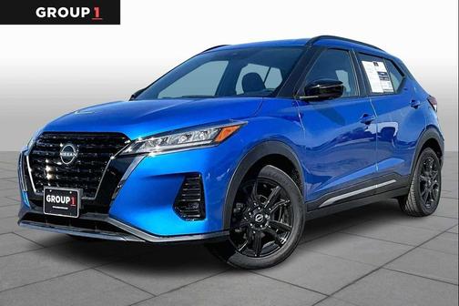 2023 Nissan Kicks SR