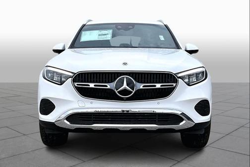 MANUFAKTUR Moonlight White Metallic 2026 Mercedes-Benz GLC 300 4MATIC
