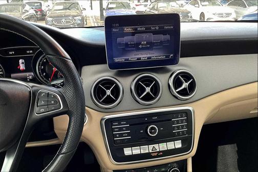 2020 Mercedes-Benz GLA 250 Base