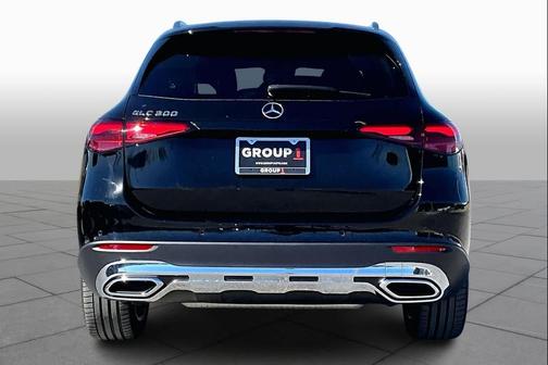 2025 Mercedes-Benz GLC 300 Base