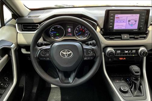 2021 Toyota RAV4 Hybrid XLE