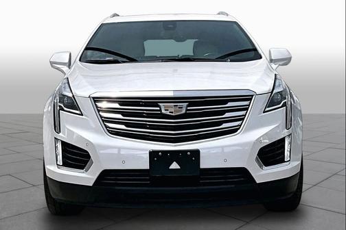 Crystal White Tricoat 2018 Cadillac XT5 Luxury