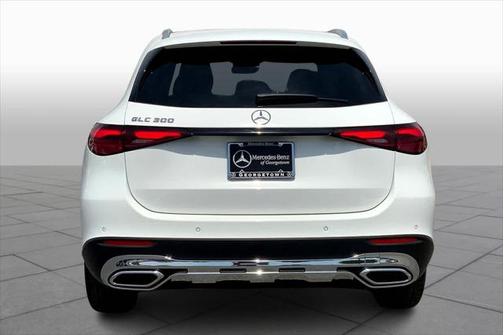 2025 Mercedes-Benz GLC 300 Base