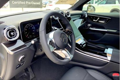 2025 Mercedes-Benz GLC 300 Base