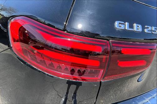 Black 2026 Mercedes-Benz GLB 250 Base