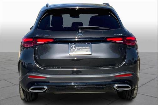 2025 Mercedes-Benz GLC 300 4MATIC
