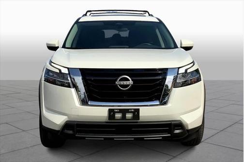 2022 Nissan Pathfinder SV 4WD