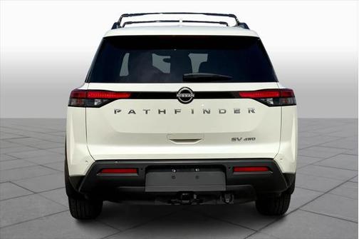 2022 Nissan Pathfinder SV 4WD