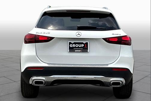 Polar White 2026 Mercedes-Benz GLA 250 4MATIC