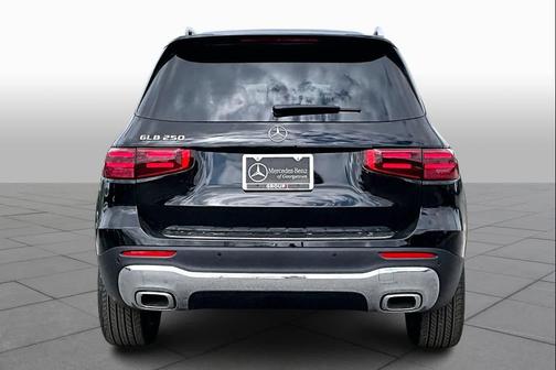 Night Black 2026 Mercedes-Benz GLB 250 Base