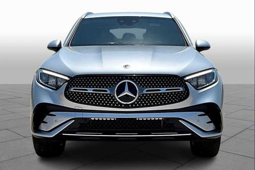 Silver 2025 Mercedes-Benz GLC 350e Base