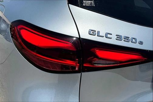 Silver 2025 Mercedes-Benz GLC 350e Base