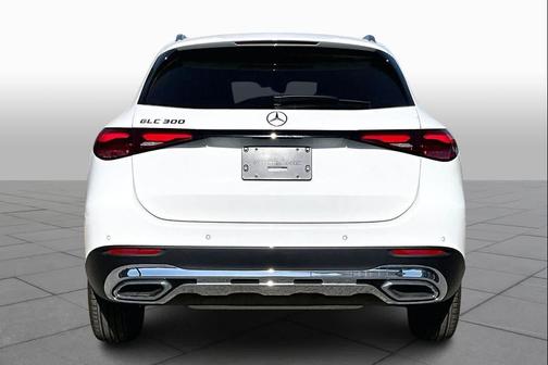 White 2026 Mercedes-Benz GLC 300 Base