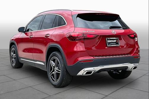 MANUFAKTUR Patagonia Red Metallic 2026 Mercedes-Benz GLA 250 4MATIC