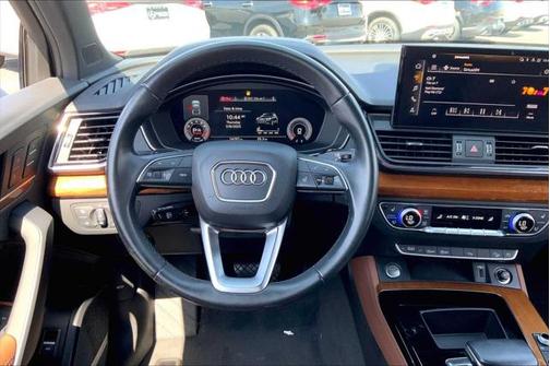 2021 Audi Q5 45 Premium Plus