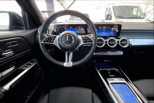 2025 Mercedes-Benz GLB 250 Base