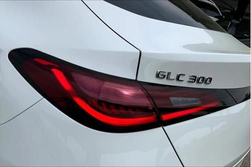 2025 Mercedes-Benz GLC 300 4MATIC Coupe