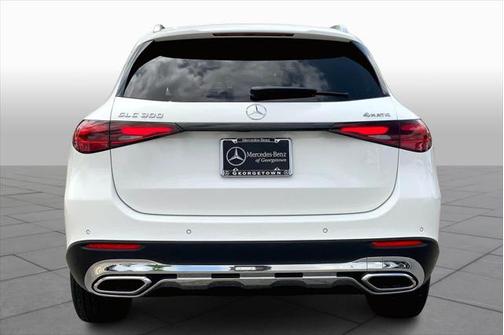 2025 Mercedes-Benz GLC 300 4MATIC