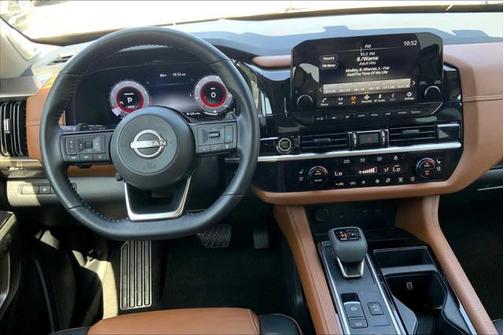 2024 Nissan Pathfinder Platinum 4WD