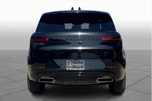 2024 Land Rover Range Rover Sport SE