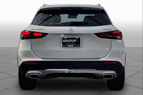 Polar White 2026 Mercedes-Benz GLA 250 4MATIC