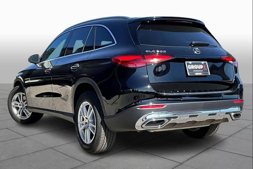 Black 2026 Mercedes-Benz GLC 300 4MATIC