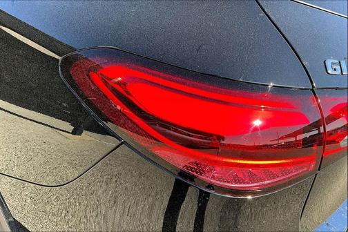 Black 2026 Mercedes-Benz GLC 300 4MATIC