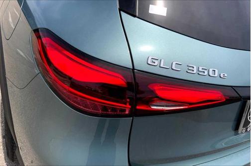 2025 Mercedes-Benz GLC 350e Base