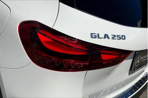 2025 Mercedes-Benz GLA 250 Base