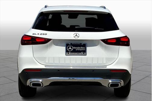 2025 Mercedes-Benz GLA 250 Base