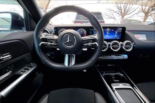 2025 Mercedes-Benz GLA 250 4MATIC