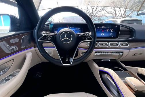 2025 Mercedes-Benz GLE 450e 4MATIC