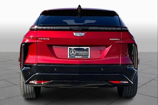 2025 Cadillac LYRIQ Sport