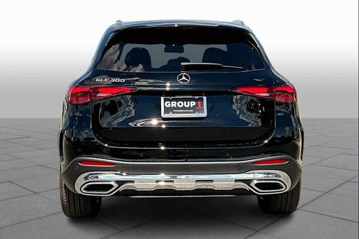 Black 2026 Mercedes-Benz GLC 300 Base