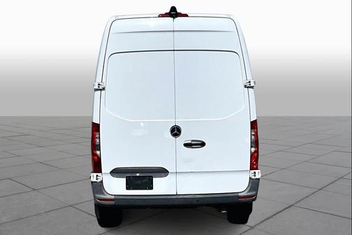 2022 Mercedes-Benz Sprinter 2500 Standard Roof