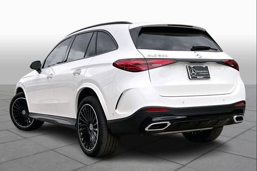 White 2026 Mercedes-Benz GLC 300 Base