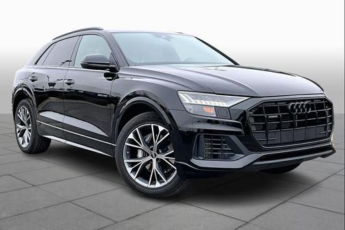2023 Audi Q8 55 Premium
