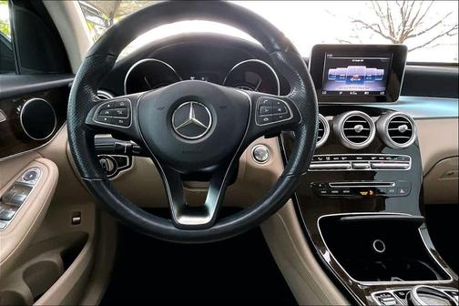 2019 Mercedes-Benz GLC 300 Base