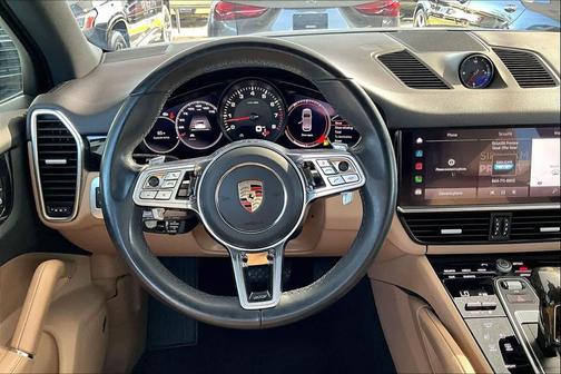 2023 Porsche Cayenne Platinum Edition