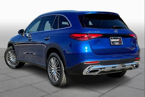 2026 Mercedes-Benz GLC 300 Base