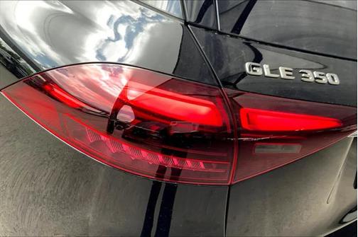 2025 Mercedes-Benz GLE 350 Base